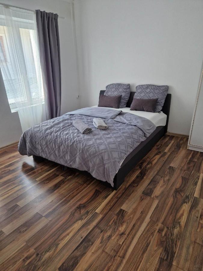 Tifani Apartman ケストヘイ エクステリア 写真